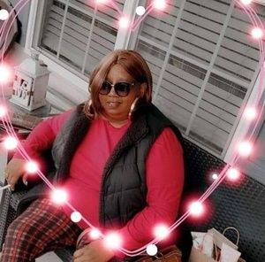 Meet your Posher, Debra